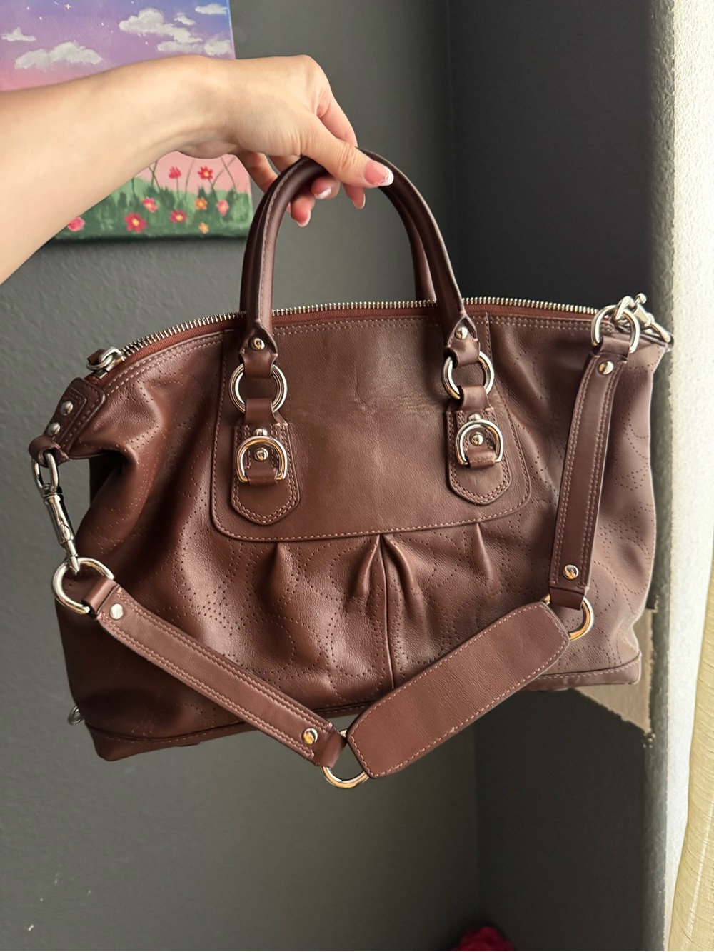 Y2K Vintage Coach Chocolate Brown Ashley Perforated C Bag - Picture 2 of 5